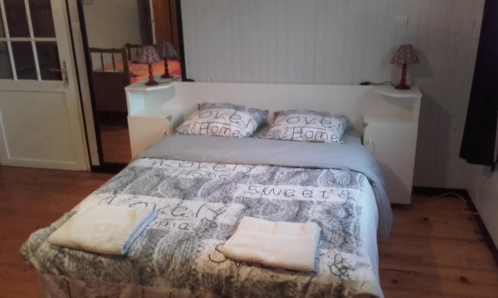 L'Escale Thoduroise Apartment Thodure Екстериор снимка